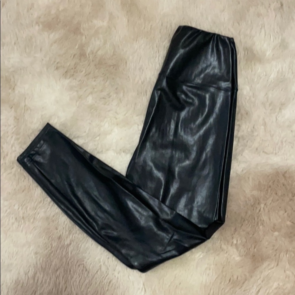Aritzia Faux Leather leggings